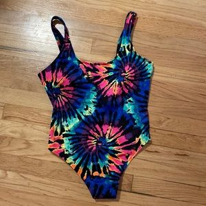 Victoria’s Secret Tie Dye One Piece Swimsuit Large